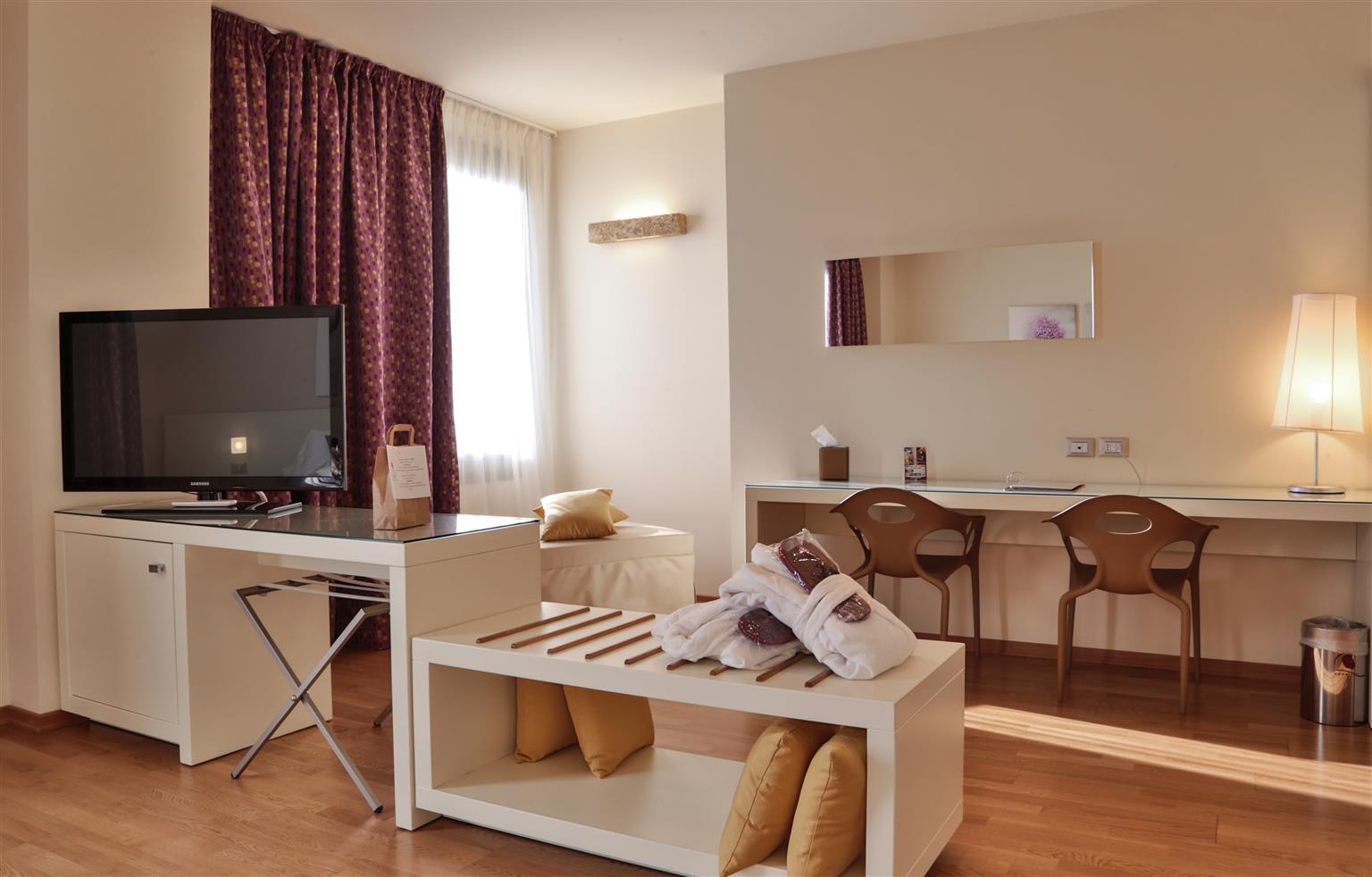 Best Western Plus Leone Di Messapia Hotel & Conference 레체 외부 사진